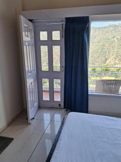 Pine Divine Cottage, Kasauli - 6