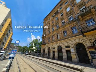 Budapest Thermal Silent Studio Apartment - 2
