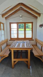 Helles Landhaus auf Waldlichtung - 2