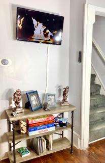 Near downtown, Ohio City, Walkable, Flats! - 3