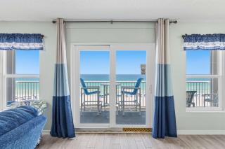 Oceanfront condo with washer&dryer pool access ocean view and central AC - 7