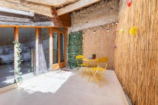 Les Volets Jaunes - Centre-ville - Patio - Netflix - 8