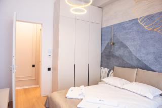 Dorado Suite - 1BR Retreat in One Floreasca Towers - 4