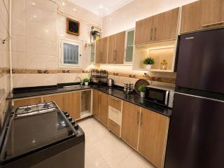 Luxury 2BR Apartment in Dokki - 7