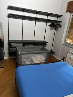 Garden house near city centro with baby bed - 9