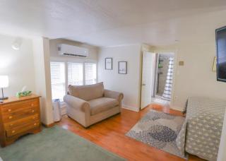 Over the Rainbow Suites - 3