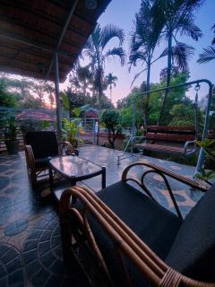 Casa Jyotsna - 3Bhk Pvt Villa with Patio & Parking, 5 mins to beach - 8