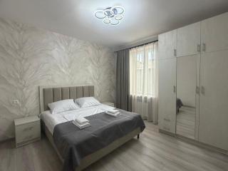 Sunny House - 1