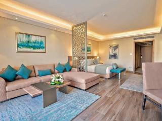 Rixos Premium Magawish Suites and Villas - 5