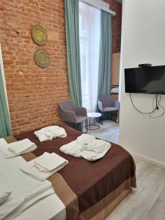 Don Noah's Apartment - 6
