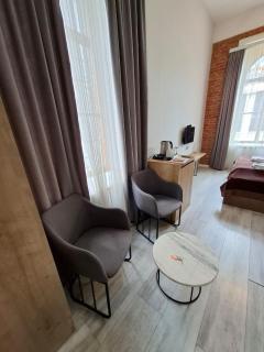Don Noah's Apartment - 9