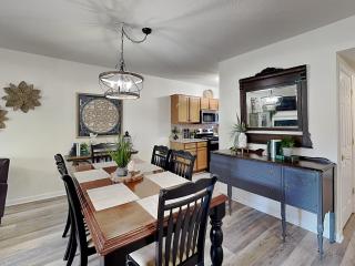 A Peaceful Retreat Whispering Pines 622 - Pigeon Forge - 4