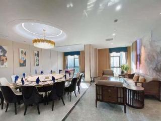 Mercure Xinyang East Railway Station - 2
