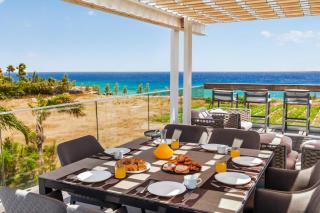 Azzura Seafront Villa - 7