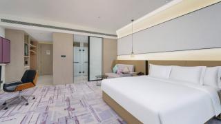 Crowne Plaza Dalian Xinghai by IHG - 2