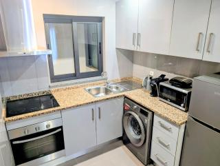 Modern 1BdR Apartment in Cidadela - AC and Fast Wi-Fi - 2