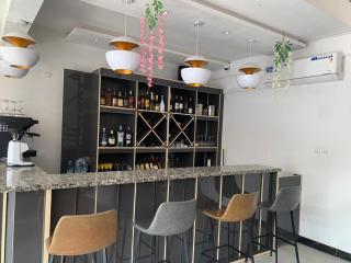 jPALACE - 7