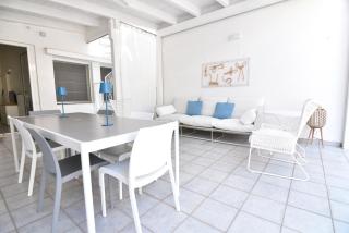 Marina Central Beach House - 5