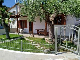 Bravita House - 8