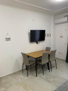 Beachfront Apartment Durres - 5