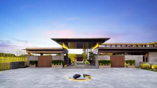 Hotel Indigo Suzhou Yangcheng Lake by IHG - 9