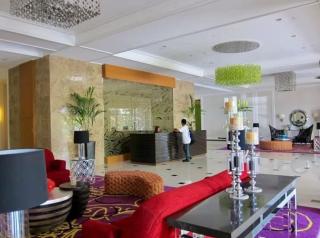 1BR Luxe BGC Venice Grand Canal Staycation - Manila - 6