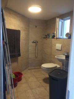 Champions League Stadium Apartment with Free Parking - 9