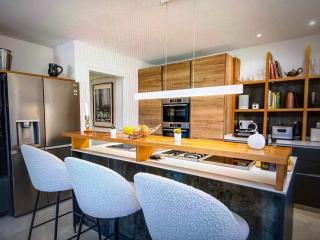 Chalet with sauna close to ski resorts - 0