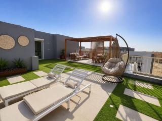 Sky penthouse Amorada Private Jacuzzi Rooftop - 0