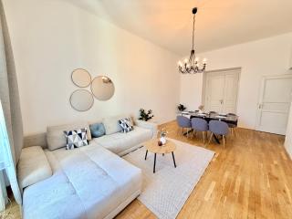 FREE PARKING- Stunning apartment in Wenceslas Square - 4