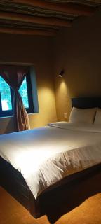 Deodar Lodge & Restaurant - 9