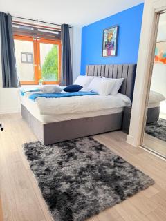 Sweety Suite, 2 Bed Deluxe Apartment In Heart Of Birmingham City Centre, Free Secure Parking, Free Wi-Fi, Netflix - 4