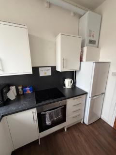 Bright Double Room in Murrayfield - 4