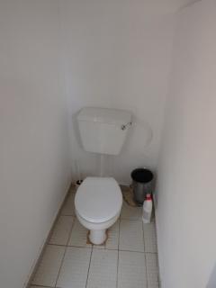 Nuha's Homestay - Short & Long-Term Rentals - 8