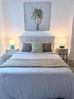 Stylish Downtown Miami Stay Pool Free Parking - 4