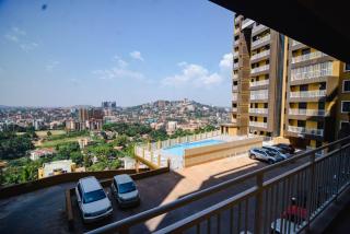 Hilltop View Apartment - 8