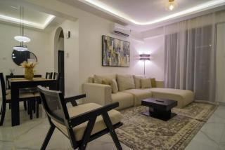 Hilltop View Apartment - 0