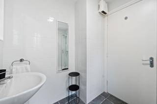 1 Rushbrooke Hotel Apartments Cobh County Cork - 1