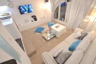 LOVELY DUPLEX IN a PALACE - 3