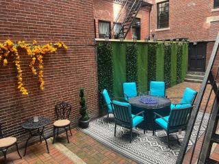 Beacon Hill Nights - 7