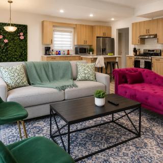 Spacious New 4BR25BANiagaraSleeps 15 - 0