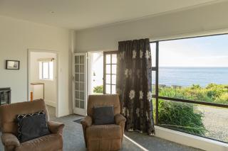 Hidden Gem, Whales & Dolphins, Epic Location - KK71342 - 1
