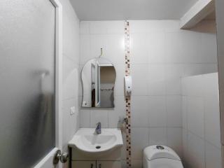 Alojamiento céntrico con garage privado y cómodo - 2