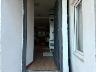 Baazovi Home - 5