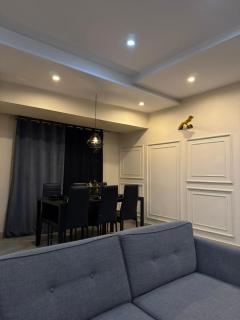 Urban Luxe - 2BHK Luxury Apartment - City Center - Gulberg - 5