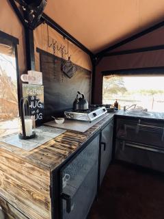 Orpheus Inn & Glamping - 1