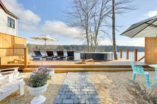 Victorian Lake Oasis Hot Tub Private Lakefront - 2