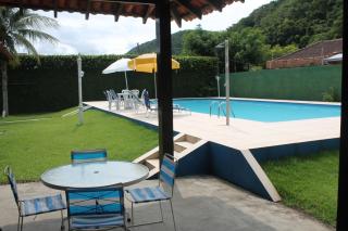 O Melhor Chalé da Praia do Guaiúba, com Churrasqueira e Piscina Gigante - Guarujá - 0