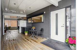 Luxurious apartment close to city centre - 8
