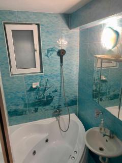 Luxury Jacuzzi Apartment near Arena Nationala and Mega Mall - 1